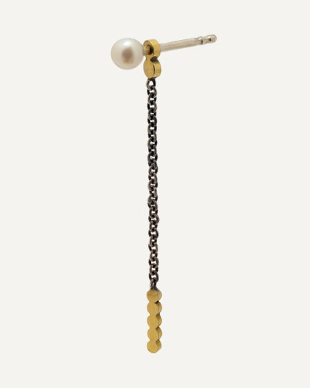 Dangle Chain Earring from Sandrine Diodati.